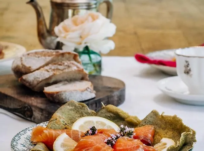 Le Molina فندق مبيت وإفطار